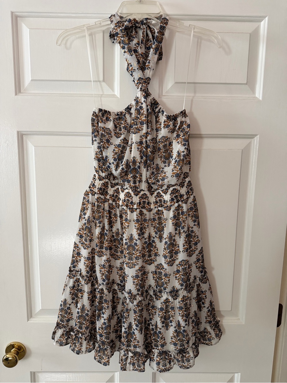 Express White One-Shoulder Floral Dress with Navy and Gold Print